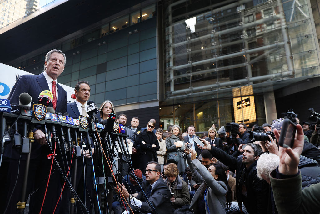 bill de blasio explosive device bombs