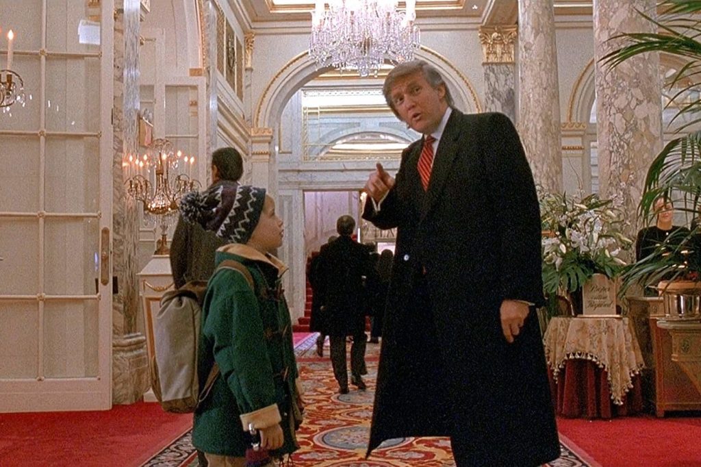 donald trump cinema christmas