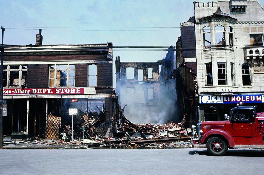 rioting chicago