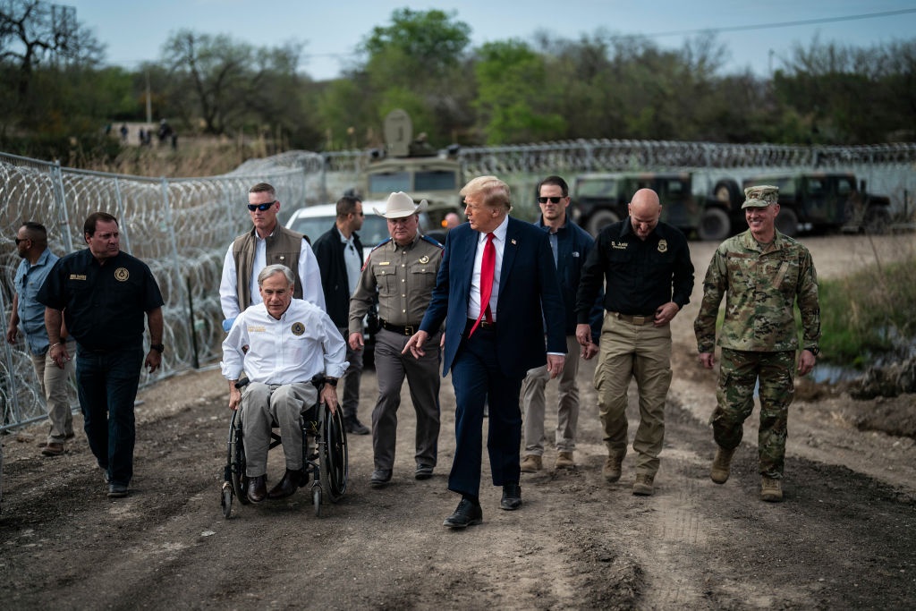 biden trump border